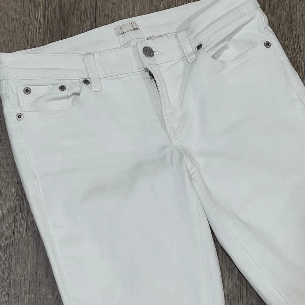 EUC Women’s J. Crew US 26/28 Stretch Classic Staple White Jeans Pants Denim